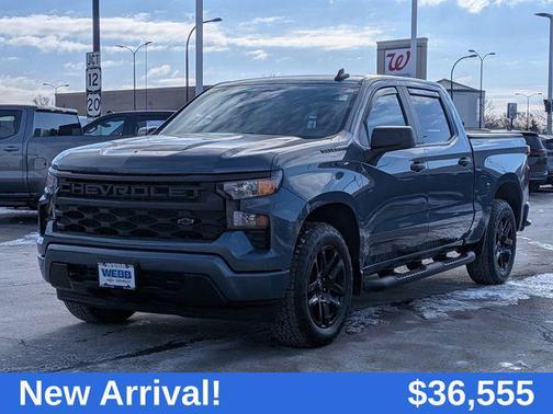 2024 Chevrolet Silverado 1500 Custom