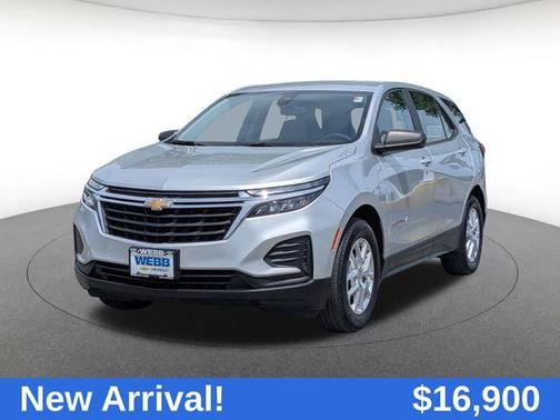 Silver Ice Metallic 2022 Chevrolet Equinox LS