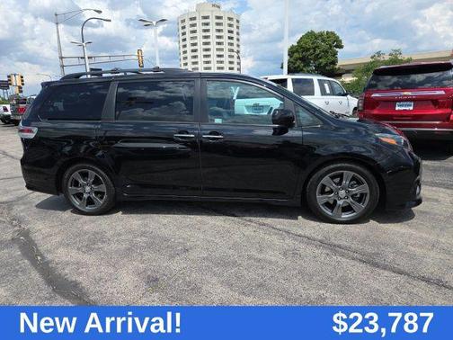 2017 Toyota Sienna SE