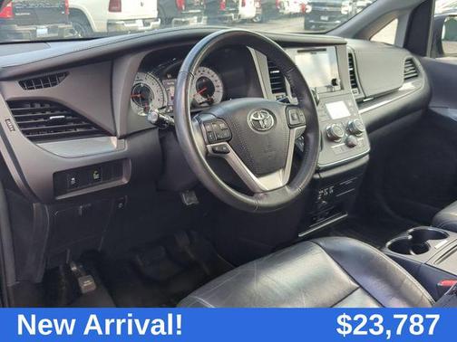 2017 Toyota Sienna SE