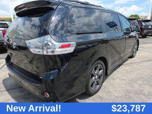 2017 Toyota Sienna SE