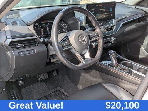 2023 Nissan Altima SR FWD