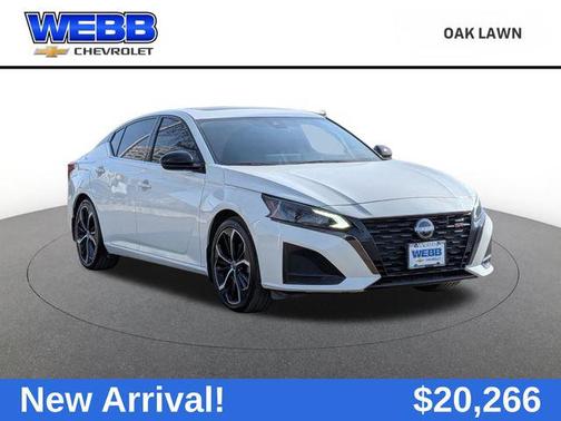 2023 Nissan Altima SR FWD