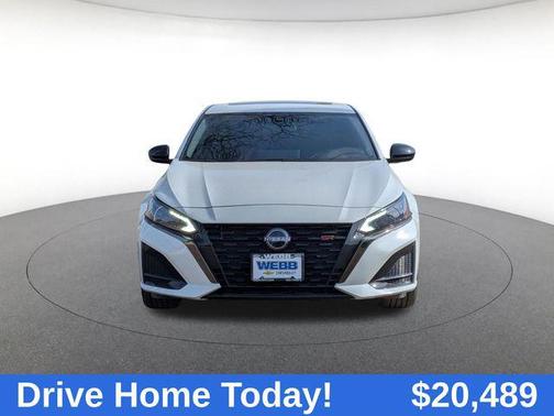 2023 Nissan Altima SR FWD