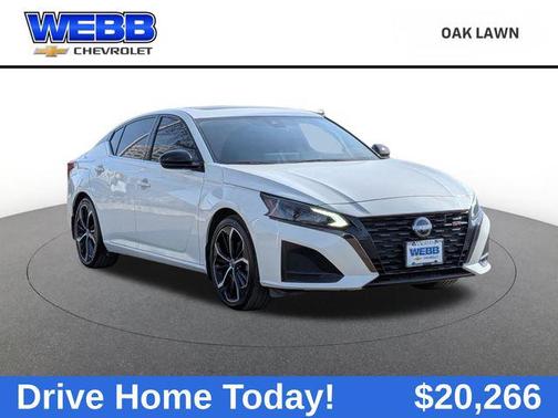 2023 Nissan Altima SR FWD