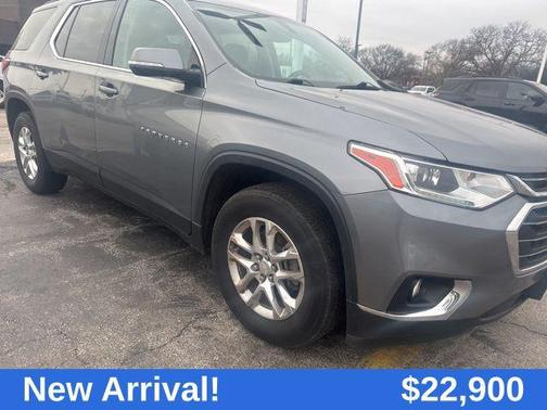 Satin Steel Metallic 2020 Chevrolet Traverse LT Cloth