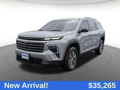 2024 Chevrolet Traverse LT