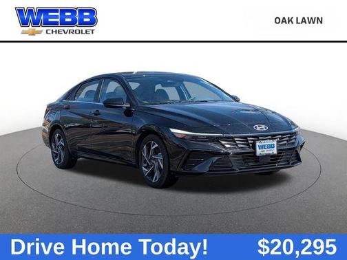 2025 Hyundai ELANTRA SEL