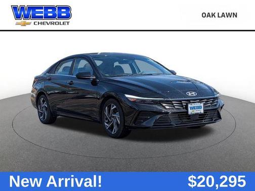 2025 Hyundai ELANTRA SEL