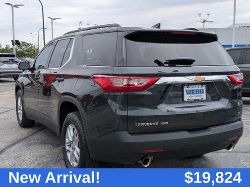 Graphite Metallic 2019 Chevrolet Traverse LT Leather
