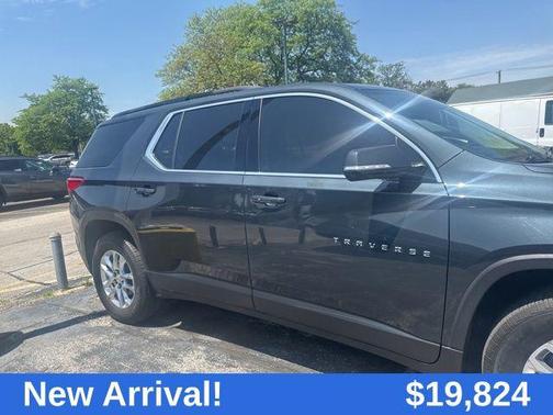 Graphite Metallic 2019 Chevrolet Traverse LT Leather