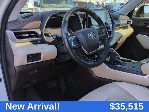 2021 Toyota Highlander Hybrid XLE