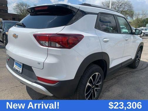 Summit White 2025 Chevrolet Trailblazer LT