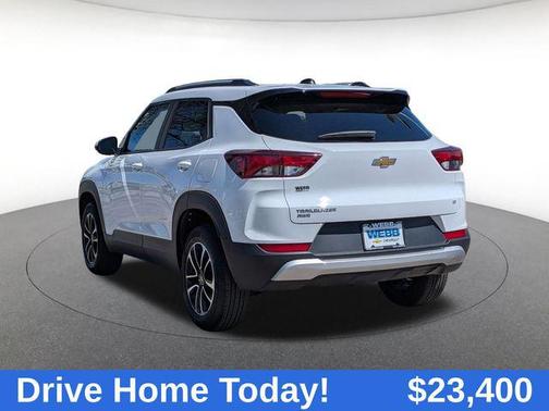 Summit White 2025 Chevrolet Trailblazer LT