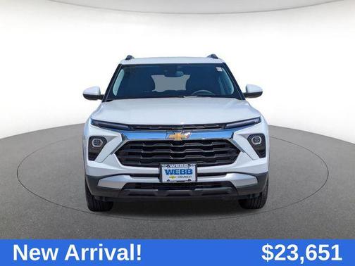 Summit White 2025 Chevrolet Trailblazer LT