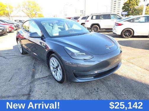 2022 Tesla Model 3 Long Range