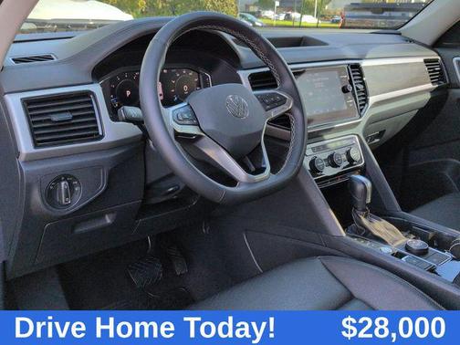 2023 Volkswagen Atlas 3.6L SE w/Technology