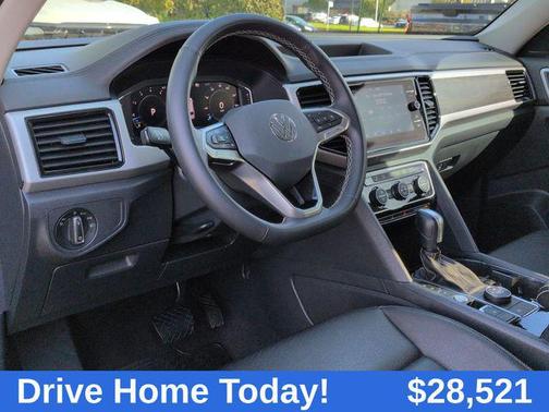 2023 Volkswagen Atlas 3.6L SE w/Technology
