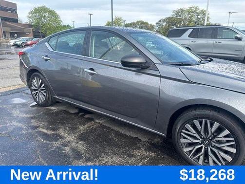 Gun Metallic 2024 Nissan Altima 2.5 SV