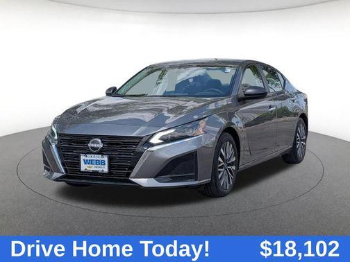 Gun Metallic 2024 Nissan Altima 2.5 SV