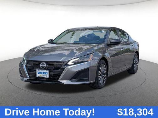 Gun Metallic 2024 Nissan Altima 2.5 SV