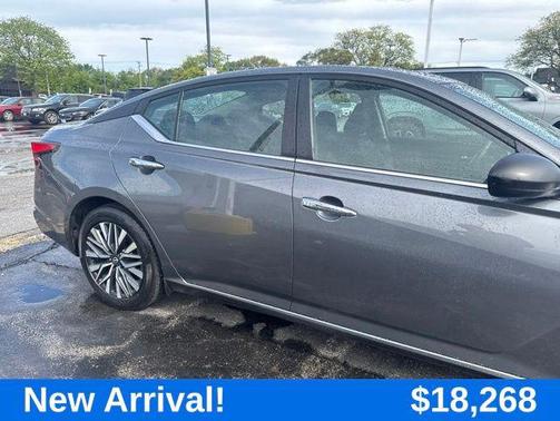 Gun Metallic 2024 Nissan Altima 2.5 SV