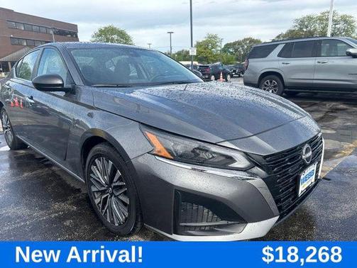 Gun Metallic 2024 Nissan Altima 2.5 SV