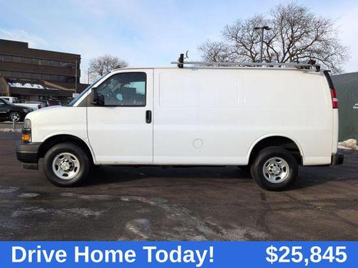 2022 Chevrolet Express 2500 RWD 2500 Regular Wheelbase WT