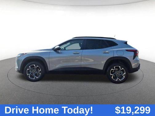 Sterling Gray Metallic 2024 Chevrolet Trax LT