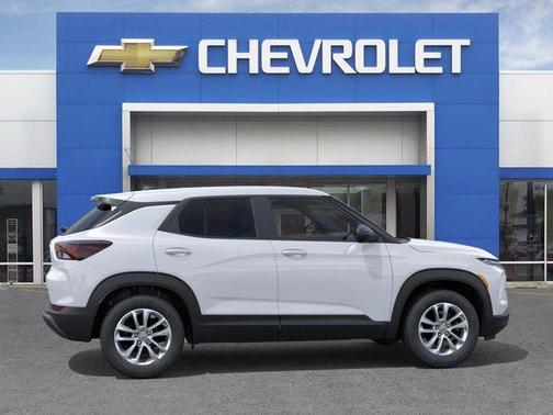 Summit White 2026 Chevrolet Trailblazer LS