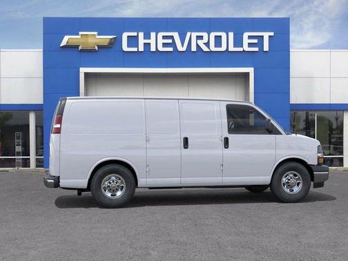 2025 Chevrolet Express 2500 RWD 2500 Regular Wheelbase WT