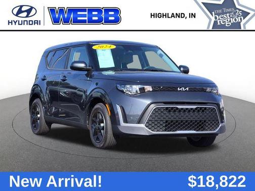 Gravity Gray 2024 Kia Soul LX
