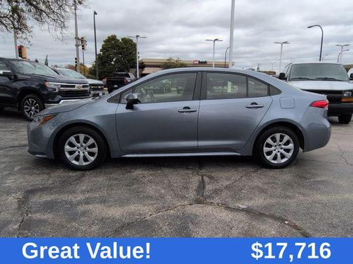 2022 Toyota Corolla LE