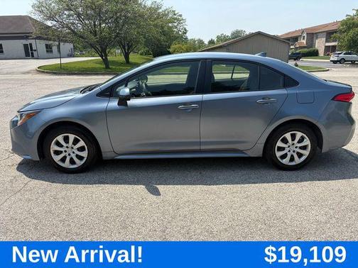 2022 Toyota Corolla LE