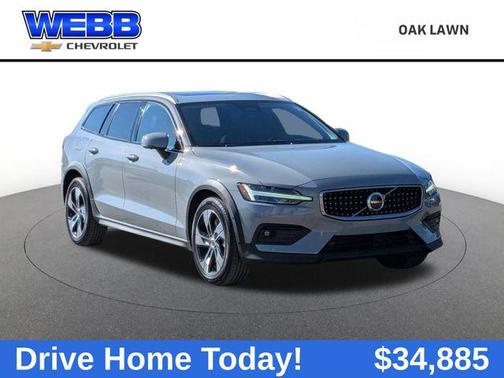 2025 Volvo V60 Cross Country Plus, B5 AWD Gas (mild hybrid)