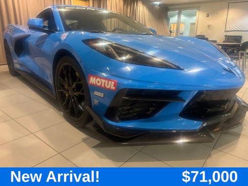 Rapid Blue 2024 Chevrolet Corvette Stingray w/3LT