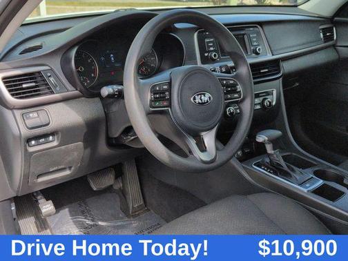 2017 Kia Optima LX