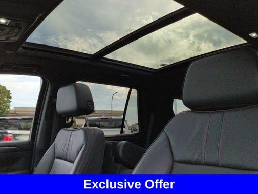 2024 Chevrolet Tahoe 4WD RST