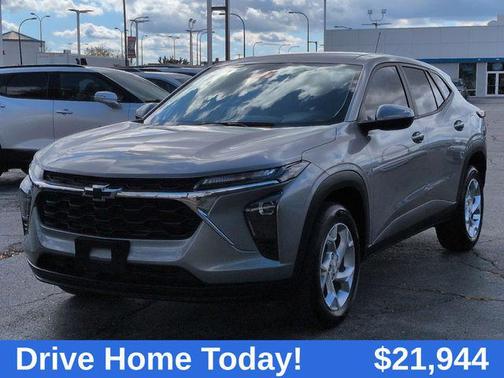 2025 Chevrolet Trax LS