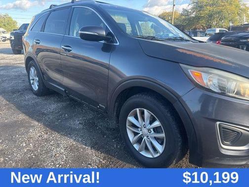 2016 Kia Sorento LX