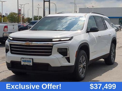 2025 Chevrolet Traverse LT