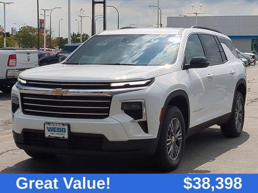 2025 Chevrolet Traverse LT