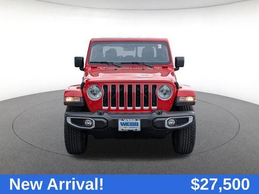 Firecracker Red Clearcoat 2023 Jeep Gladiator Overland