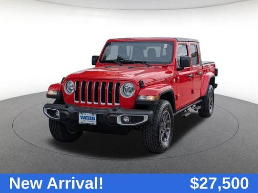 Firecracker Red Clearcoat 2023 Jeep Gladiator Overland