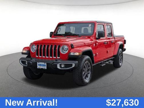 Firecracker Red Clearcoat 2023 Jeep Gladiator Overland