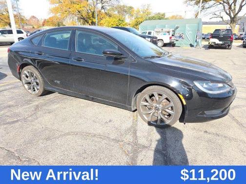 2015 Chrysler 200 S