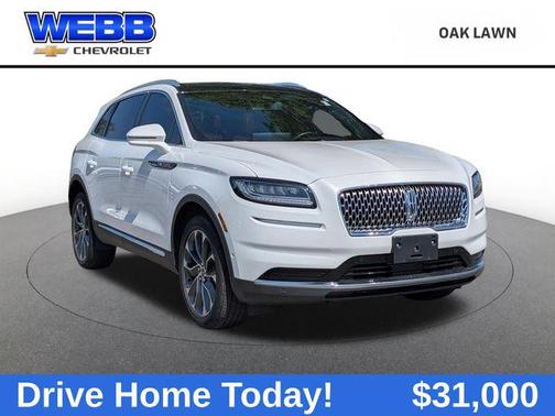 Pristine White Metallic Tri-Coat 2022 Lincoln Nautilus Reserve
