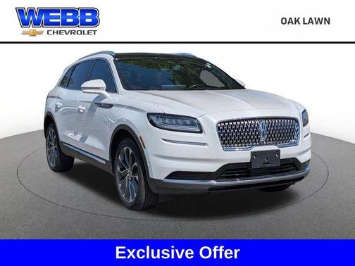 Pristine White Metallic Tri-Coat 2022 Lincoln Nautilus Reserve
