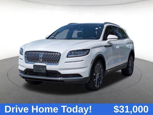 Pristine White Metallic Tri-Coat 2022 Lincoln Nautilus Reserve