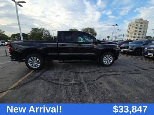2022 Chevrolet Silverado 1500 Custom